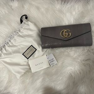 Gucci Marmont Clutch Python Embossed and Leather